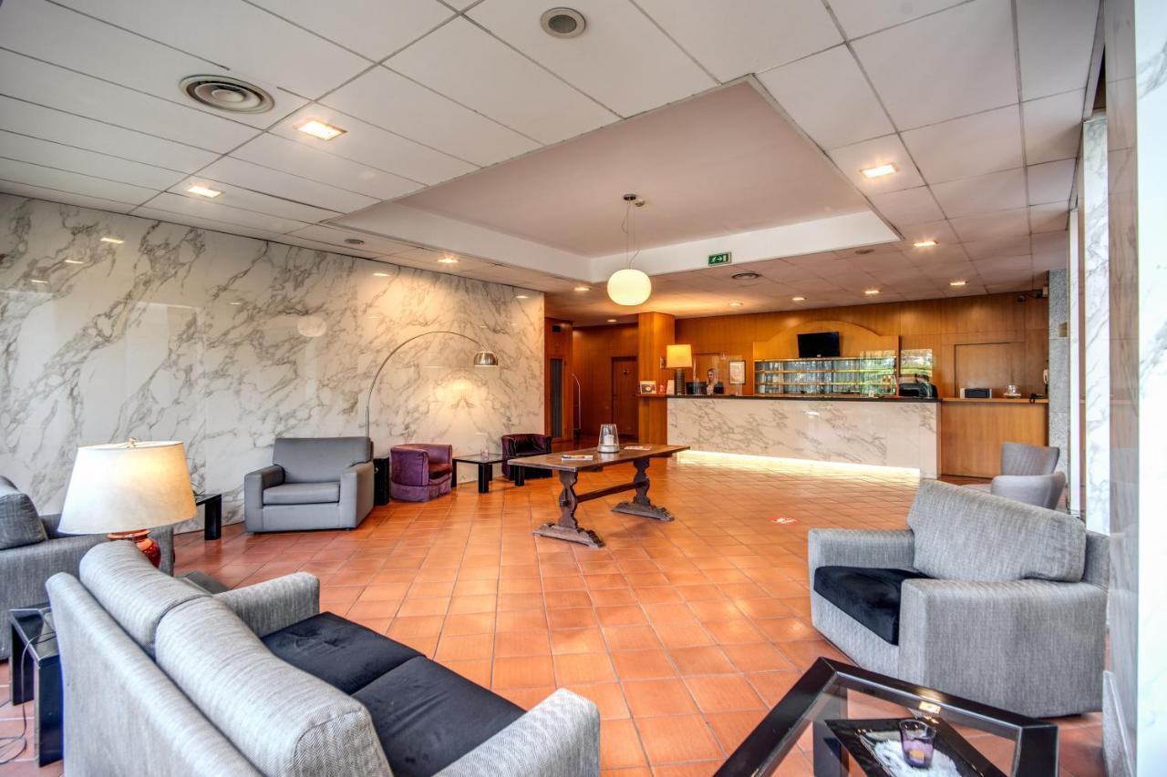 סרונו Hotel Della Rotonda מראה חיצוני תמונה