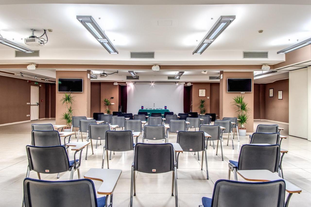סרונו Hotel Della Rotonda מראה חיצוני תמונה